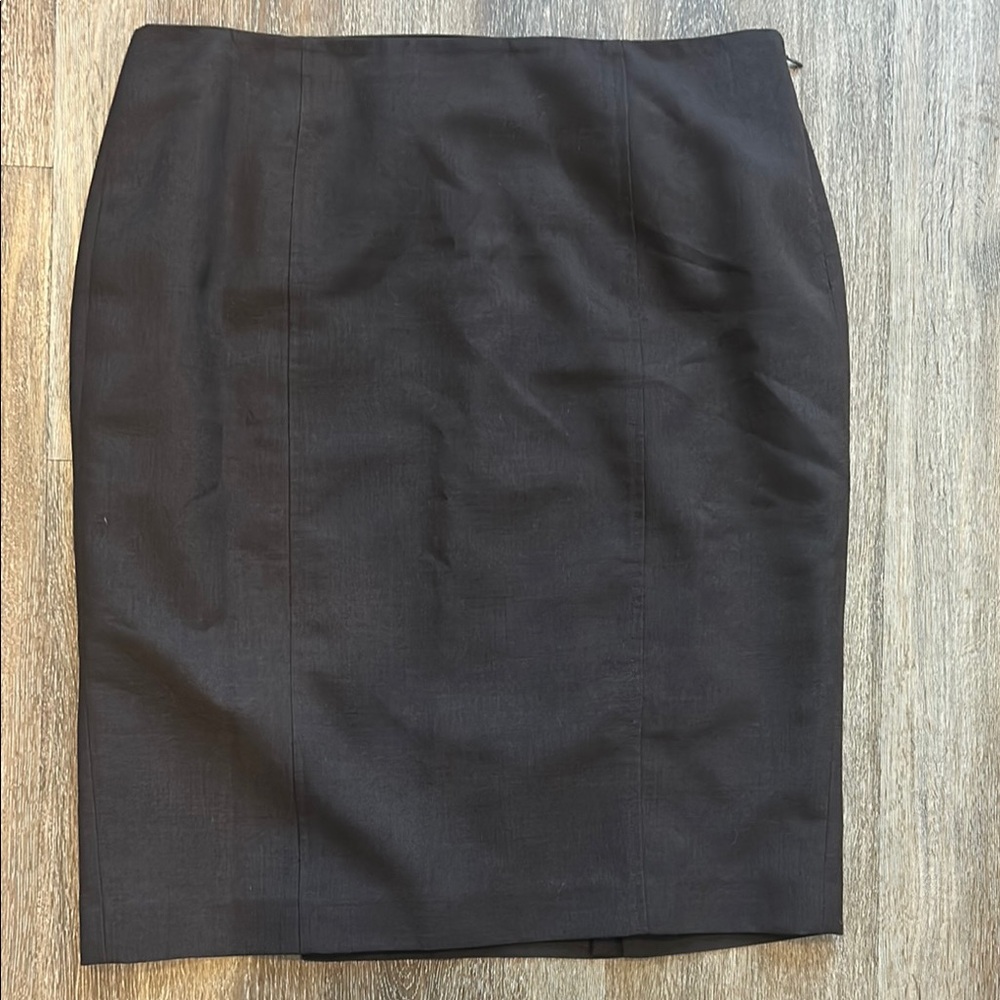 Elegant Black Pencil Skirt